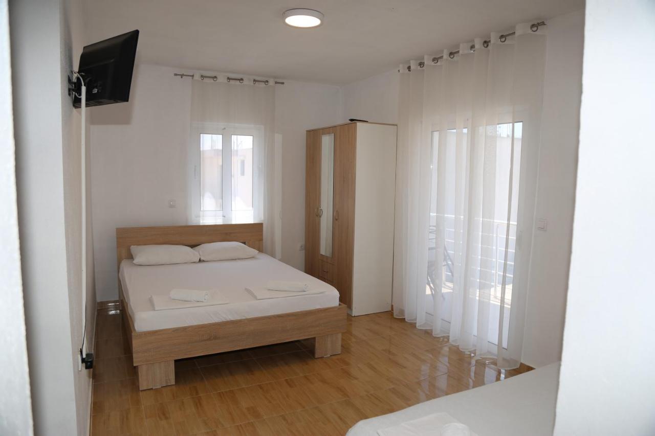 Apartments Armini Улцин Стая снимка